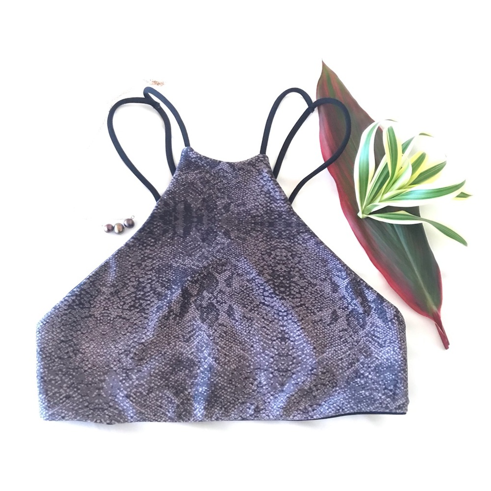 Black top reversible small snake print